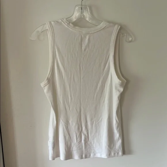 Women’s A New Day White Relaxed Ribbed Tank Top in EUC - Picture 4 of 5